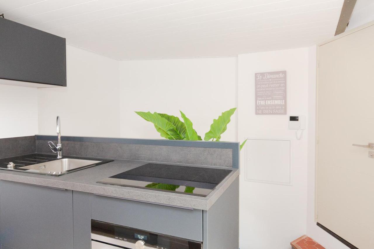 Anzur Yourhosthelper Cannes Exteriör bild